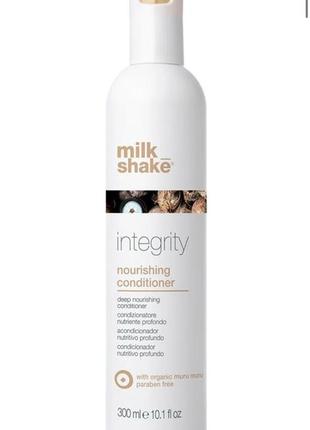 Кондиціонер для живлення та зволоження волосся з антифризом ефектом integrity milk shake, 300 мл1 фото