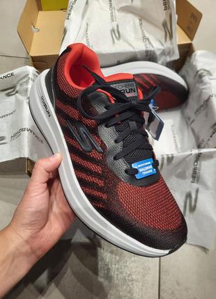Кроссовки мужские skechers go run оригинал 220540bkrd2 фото