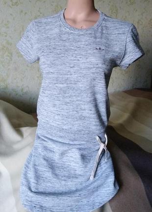 Плаття-футболка adidas, xs-s