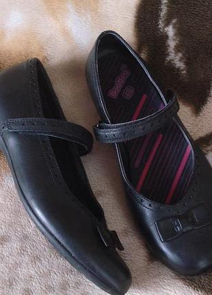 37-37,5 р. брендовые кожаные туфли/мокасины