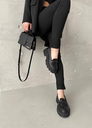 Лоферы женские кожаные стеганые черные