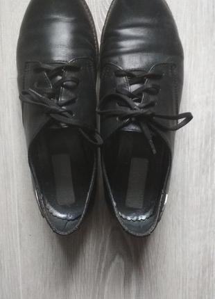 Чорні чорні шкіряні туфлі на шнурівці sale