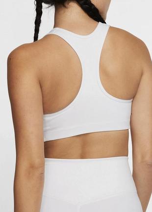 Спортивный топ майка бюстгальтер nike dri-fit swoosh 1-piece pad bra bv3636-1005 фото