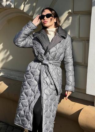 Женская двухсторонняя зимняя куртка зима удлиненная стильная тренд сезона черная серая на запах пальто пуховик одеяло одеяло2 фото