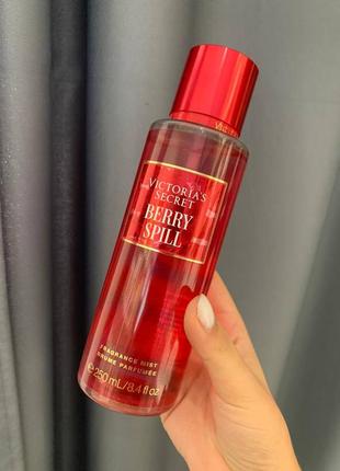 Парфюмированный спрей victoria’s secret berry spill body mist 250 ml