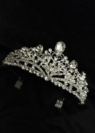 Диадема свадебная высокая с кристаллами сваровски, корона серебро