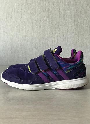 Кросівки 34 р. adidas 2