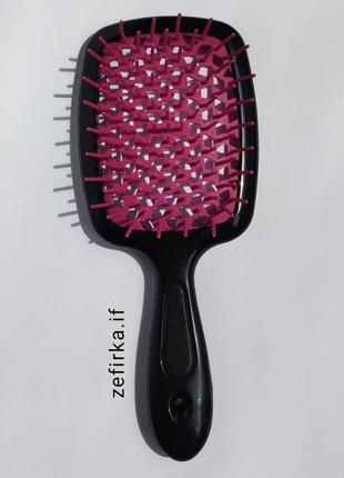 М'яка щітка для волосся чорна з малиновими зубчиками (щітка-браш, розчіска, масажна щітка)
