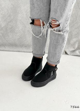 Чорні зимові спортивні черевики дутики на товстій підошві7 фото