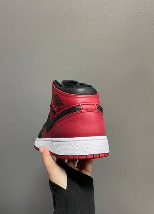 Кроссовки nike air jordan 1 retro mid “banned bred”7 фото