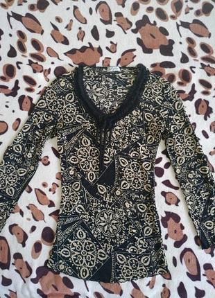 Кофточка легка,тоненька