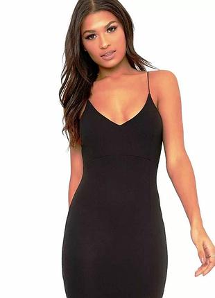 Маленькое черненькое платьеце футляр в бельевом стиле