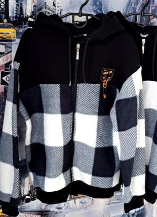 Тепленький бомбер для підлітків