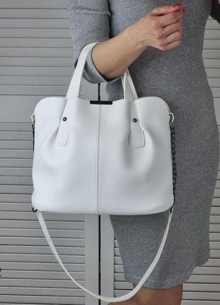 Женская невероятно красивая и качественная сумка из искусственной кожи на 3 отдела белая