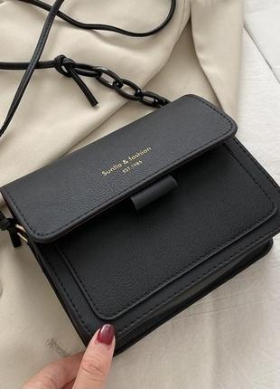 Женская сумка кросс-боди черная