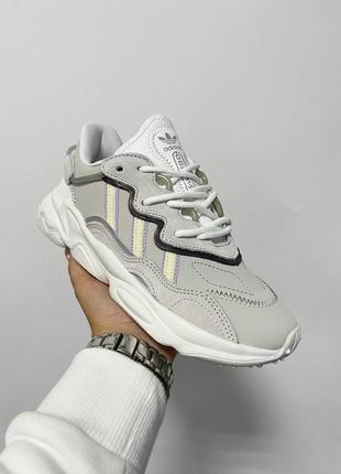 Кроссовки adidas ozweego женские2 фото