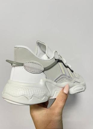 Кроссовки adidas ozweego женские4 фото