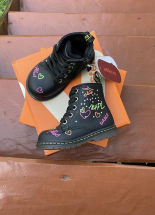 Утепленные детские демисезонные ботинки тимбы для девочек от webepep