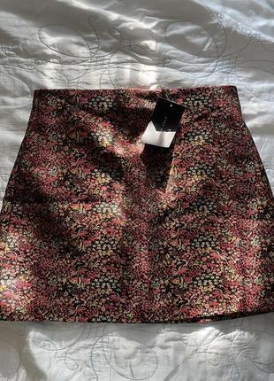 Новая юбка мини юбка в цветочный принт zara новая юбка короткая юбка в цветочной принт юбка трапеция2 фото