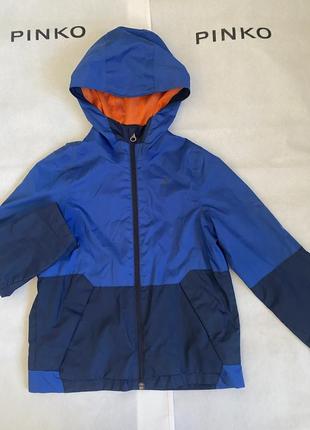 Вітровка на хлопчика quechua на 9-10років