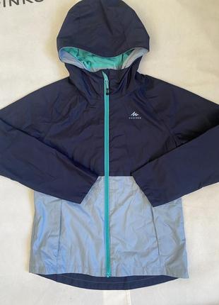 Вітровка quechua на 10-11років