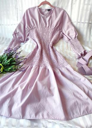 Раскошное платье миди