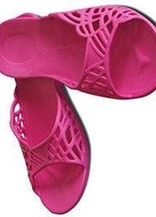 Шлепки шльопанці шлепанцы