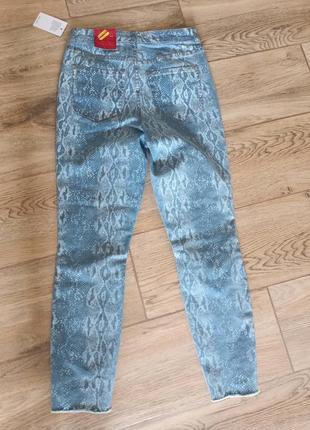 Брендові джинси jennifer lopez,в принт jlo2 фото