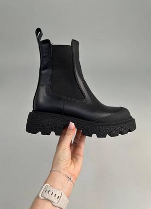 Челси женские кожаные черные демисезонные и зима