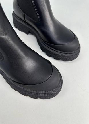 Челси женские кожаные черные демисезонные и зима