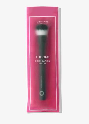 42478 пензель для тональної основи the one. орифлейм oriflame