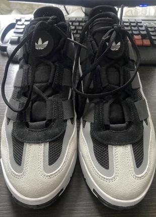 Кроссовки Kith x adidas Agravic