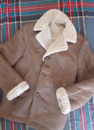 Дубленка дубленка коричневого цвета с мехом