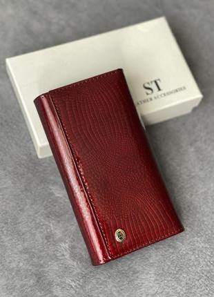 Шкіряний бордовий жіночий гаманець st s8001а