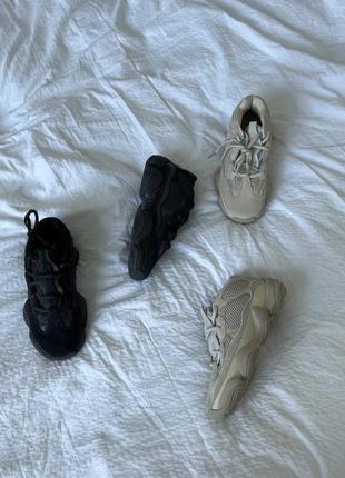 Крутезні кросівки adidas yeezy 500 utility black2 фото