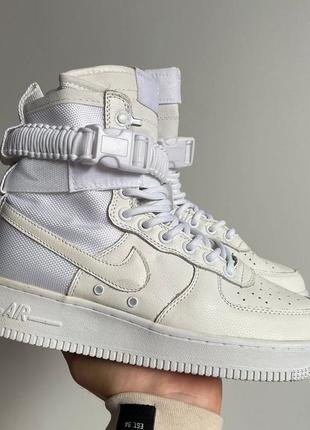 Круті високі кросівки nike air force 1sp white4 фото