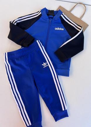 Спортивный костюм Adidas оригинальный