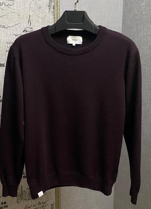 Бордовий светр від бренда makia