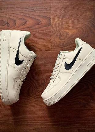 Кроссовки женские nike air force 1 low cream & black3 фото