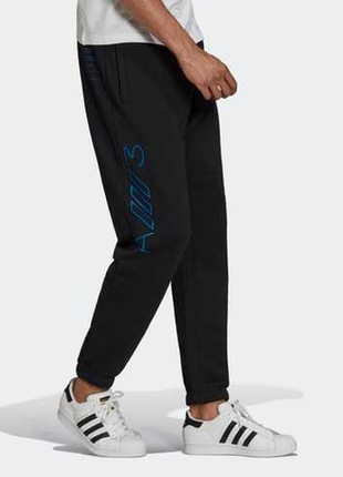 Брюки adidas graphics originals attribute pack sweat pants   (h13468)