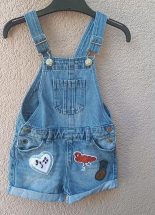 Джинсові шорти комбінезон на дівчинку 3-4 років4 фото