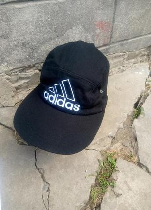 Котонова вінтажна кепка бейсболка пятипанелька adidas