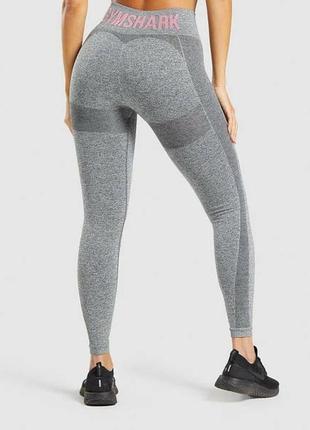 Спортивные лосины gymshark