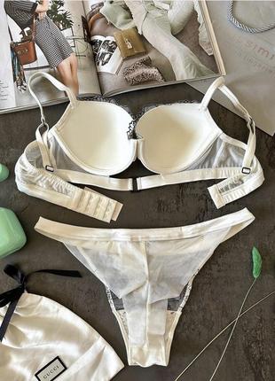 Комплект белья intimissimi из коллекции pure joy 2023 года.5 фото