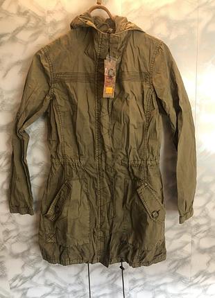 Курточка diverse