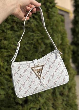 Сумочка guess