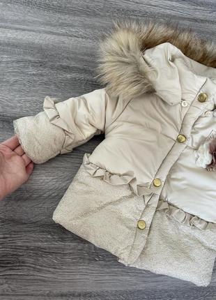 Зимняя праздничная курточка для девочки1 фото