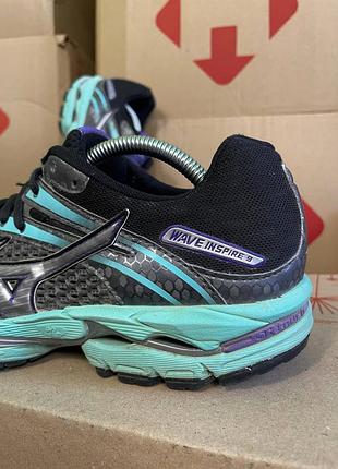 Женские спортивные кроссовки mizuno wave inspire 92 фото