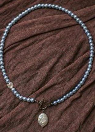 Кольє наутральні барочні перли та намистини "майорка" колір лавандовий l-45см фурнітура гіпоалергенний сплав