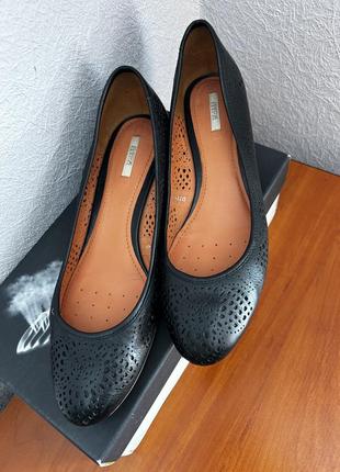 Жіночі туфлі geox3 фото